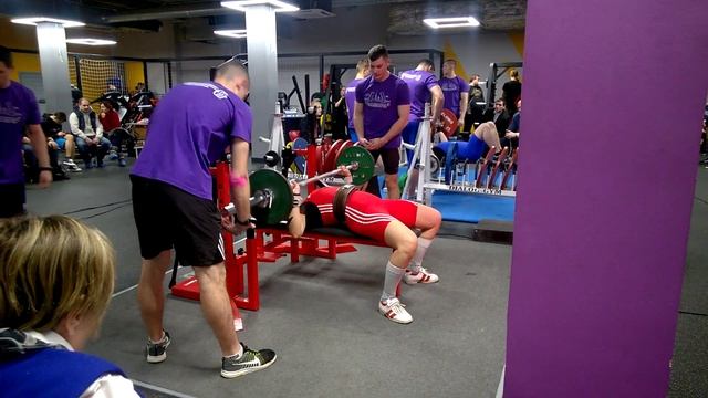 Светлана Вильгельм-Плащевская Жим лежа 45 кг смотреть онлайн