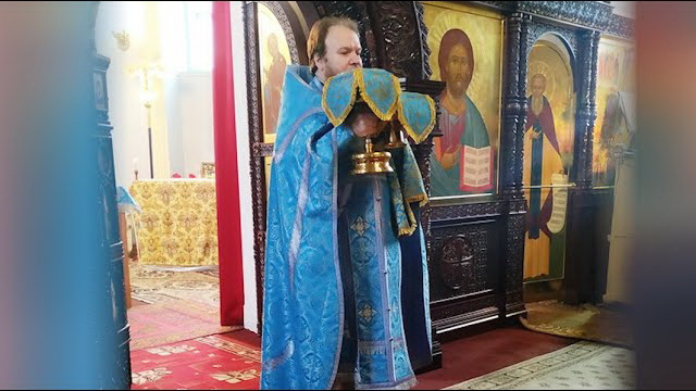Батюшка роли