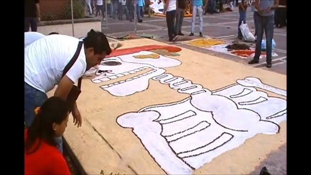 Mega-tapete de La Catrina (La Calavera Garbancera) - Universidad Tecnológica de Morelia смотреть онлайн