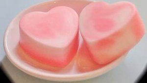 Мыло в форме сердечка своими руками.