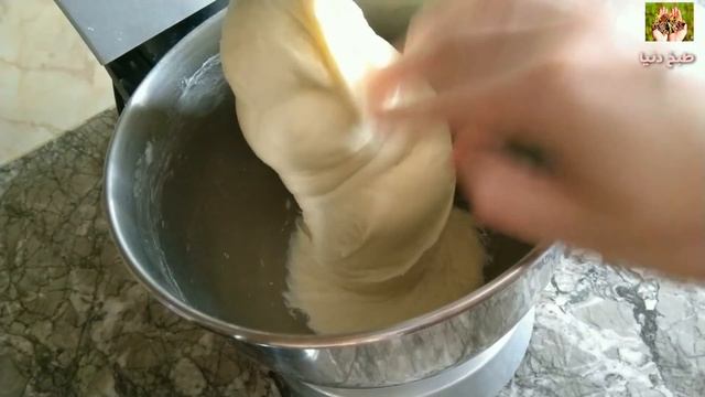 كرص أو قراشل رطبين بحال القطن 100٪ ناجحين | Brioche ou pain au lait смотреть онлайн