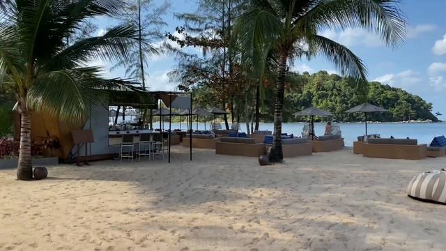 Anantara Layan курорт на Пхукете. Отзыв завтрак пляж море