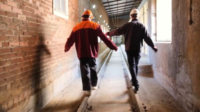 Как делают кирпичи для Кремля? Копейский Кирпичный Завод смотреть онлайн