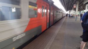 Электропоезд ЭД4М-0363 экспресс сообщением Голутвин-"Москва Казанский вокзал)"