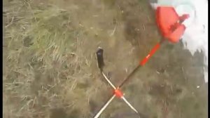 Бензокоса и диск для удаления кустарника.