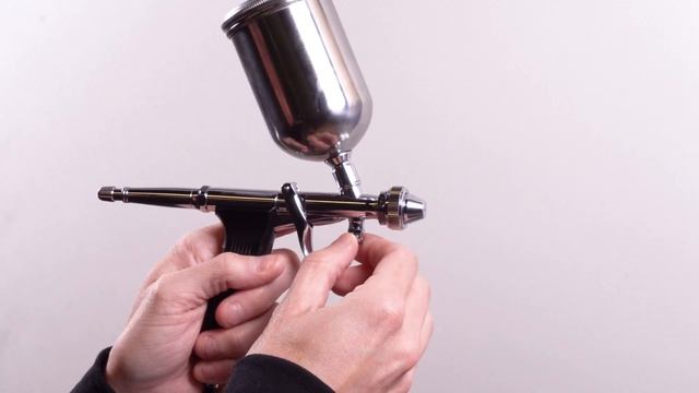 Airbrush or Mini Spraygun? Yes. Iwata HP-TH2 Spray Patterns: Round Fan and Spatter!