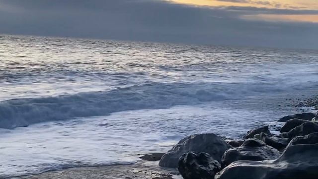 30.01.2023. Погода в Сочи в январе.Смотри на Чёрное море каждый день. смотреть онлайн