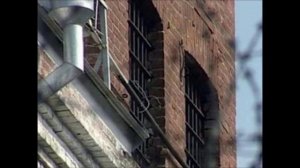 Как петух на зоне зекам аппетит испортил