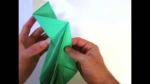 How to make an origami Giraffe