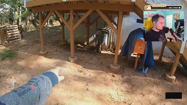 Мэддисон смотрит как реализуют потенциал потенциального дома в США