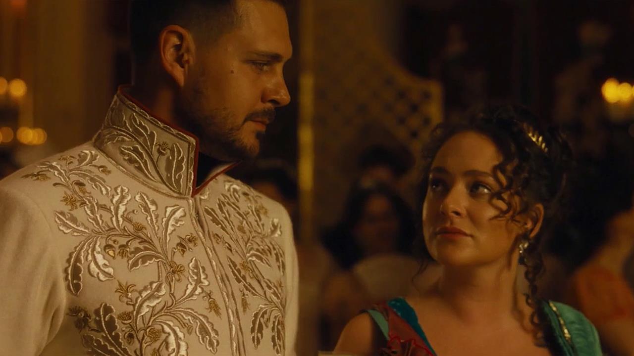 На экраны выходит продолжение одной из самых популярных кинолент - "Холоп 2"