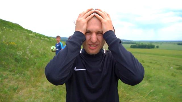 ПОЙМАЙ МЯЧ С ГОРЫ ТОРАТАУ ИЛИ СФОТКАЙСЯ ГОЛЫМ смотреть онлайн