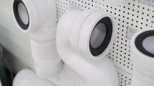 Как подключить унитаз и не затопить соседей