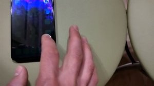 Oppo reno 2 фиолетовое пятно