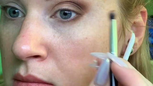 LAMEL INSTA GLITTER - жидкие тени для каждого?