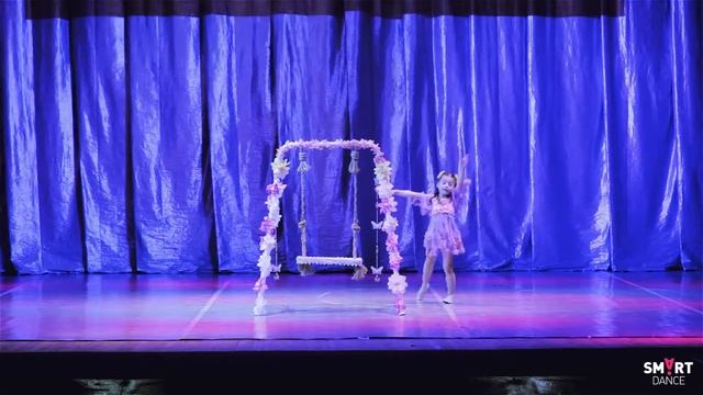 SMART dance, Детство, постановка Александра Буяльская, исполняет Косова Ксения смотреть онлайн