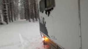 Зимний домик на колёсах  для рыбалки.  Первая поездка зимой. #ДомНаКолёсах