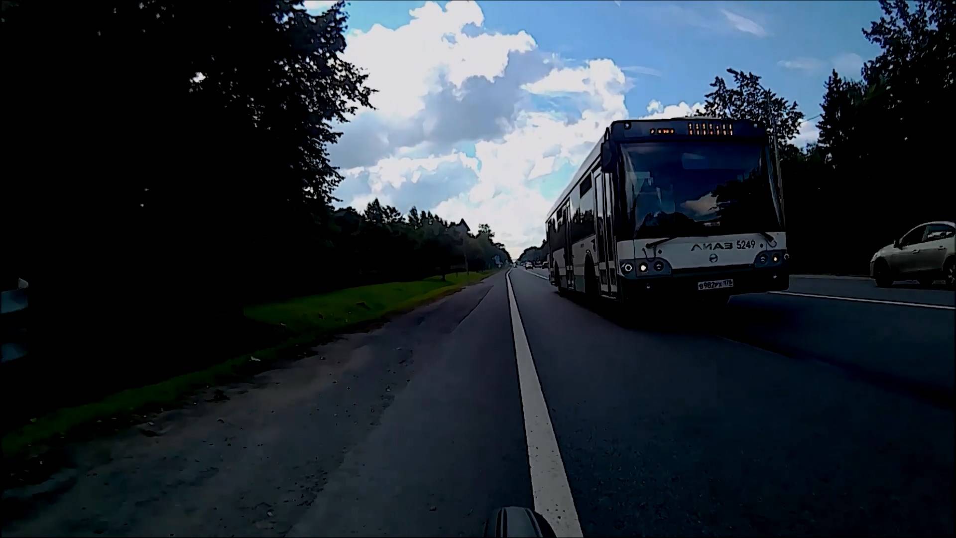 Велосипед vs автобус - неожиданные догонялки