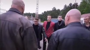 Как дерутся мужики