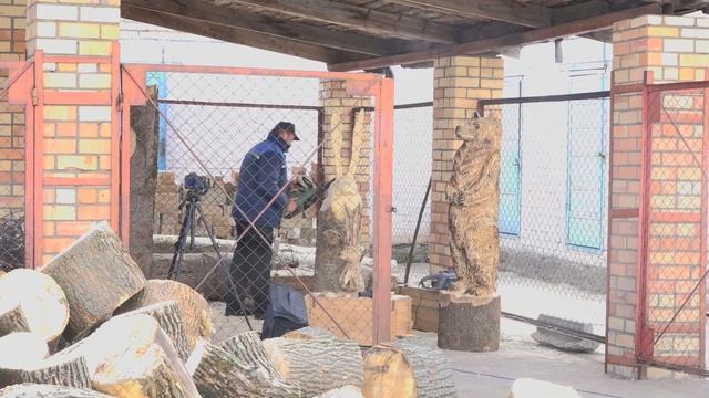 В парке Горького появится площадка с деревянными сказочными фигурами. Некоторые уже готовы смотреть онлайн