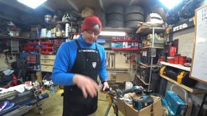 Новинки makita 2023, аккумулятор bl4040f. УШМ Ga050g. 11000 оборотов и 2.1kW безудержной мощности?
