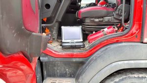 Use Xtruck Y009 VCI PTT2.8.160 Diagnostic Truck FMX 500 Version4 System Code and DPF Regeneration