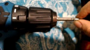 Люфт в патроне Makita DF331D