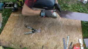 Как запилить отлив под 90 градусов на цоколь фундамента