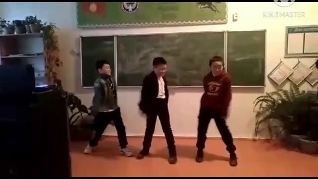 Поздравления 4 а класса смотреть онлайн