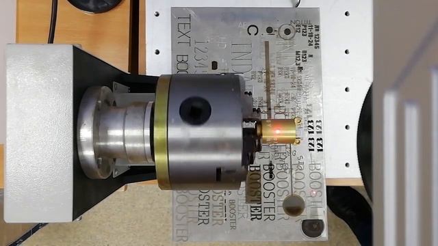 Лазерный маркиратор RUSMARK RM-FLMM-B01-30-110110Z смотреть онлайн