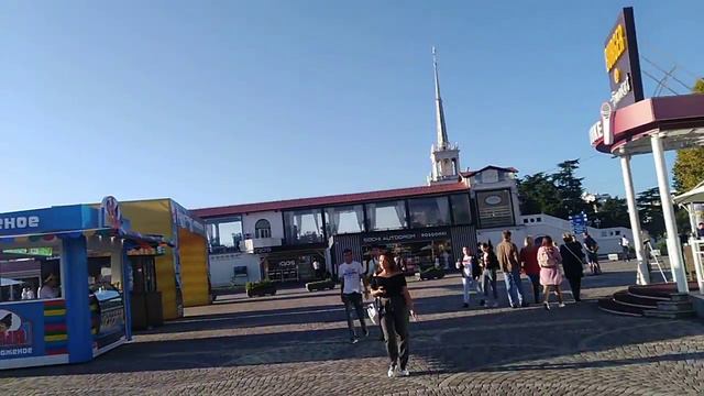 СТОИТ ЛИ ПЕРЕЕЗЖАТЬ В САНКТ- ПЕТЕРБУРГ? смотреть онлайн