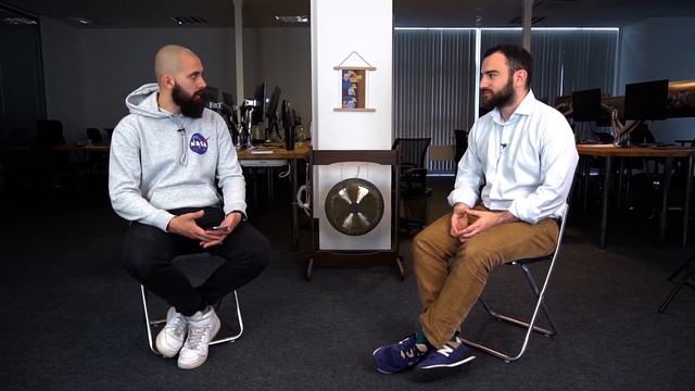 Всё о БУТКЕМПАХ / Как стать программистом за ТРИ МЕСЯЦА / Основатель Elbrus Bootcamp Гоша Бабаян смотреть онлайн