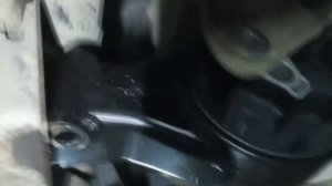 Замена задней опоры двигателя Шеврвле Круз.