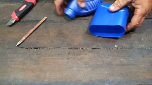 МЕГАПОЛЕЗНАЯ САМОДЕЛКА ИЗ ОБЫЧНОЙ КАНИСТРЫ! А ТЫ ЗНАЛ ОБ ЭТОМ? смотреть онлайн