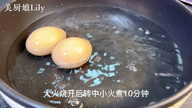 茼蒿菜這樣做，好吃到不想停筷子，無水無油，多吃了也不會長胖，【麗麗廚房】，#茼蒿菜窩窩頭料理，#茼蒿菜窩窩頭食譜，#茼蒿菜家常做法，#家常菜，#茼蒿菜的作用與功效，#茼蒿菜怎樣做好吃 ，#特色菜 смотреть онлайн