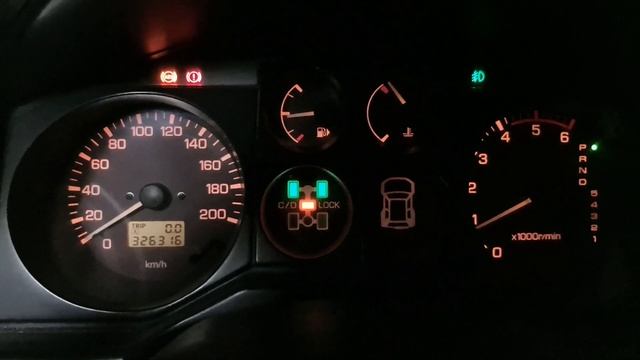 Паджеро 3 4м41 не держит холостые обороты. смотреть онлайн