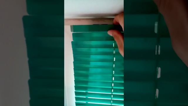 Як зняти жалюзі смотреть онлайн