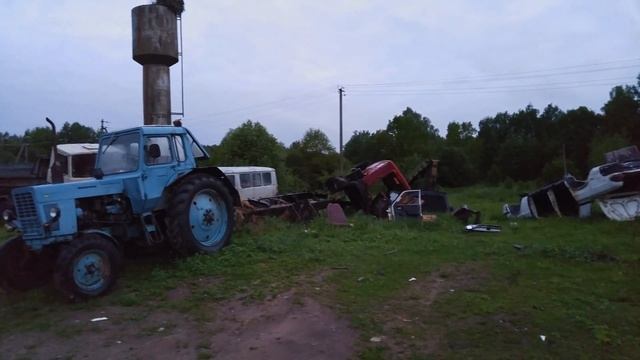 Кладбище сельхозтехники в деревне Вёска Псковская область смотреть онлайн
