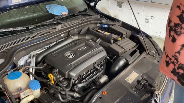 O JETTA MAIS DESEJADO DA HISTÓRIA? INTERNA CLARA, TETO SOLAR, MOTOR TSI, RODAS GRANDES E SUSP A AR смотреть онлайн