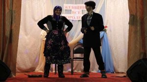 Жили дед и баба.( Сценка)