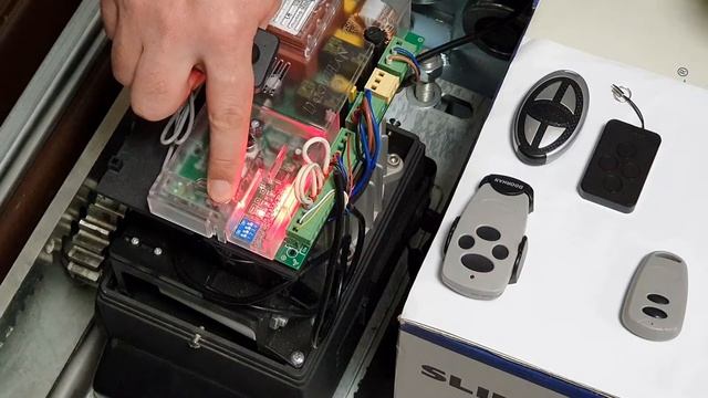 Настройка пульта ДУ DoorHan смотреть онлайн