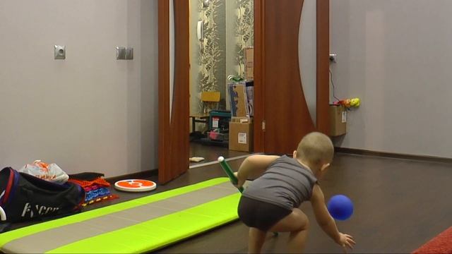 Здоровые ножки ребенка!Гимнастика для ног. смотреть онлайн