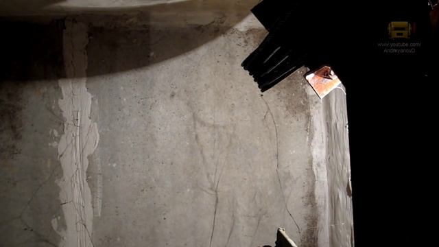 Работа выжимного грузового лифта с разных ракурсов смотреть онлайн