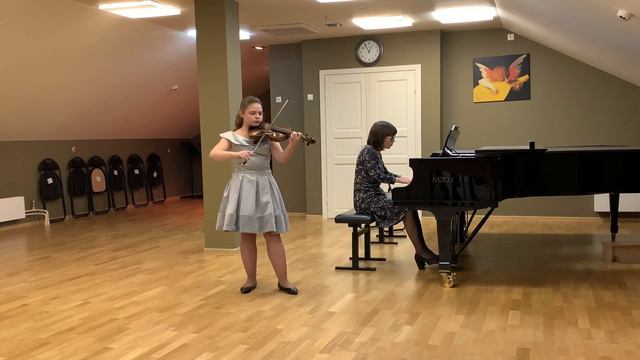 Ф.Крейслер «Прелюдия и аллегро» в стиле Пуньяни #classicalmusic#violin#Kreisler #MusicBoxContest смотреть онлайн