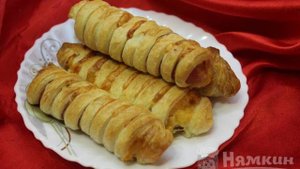 Сосиска в тесте с сыром