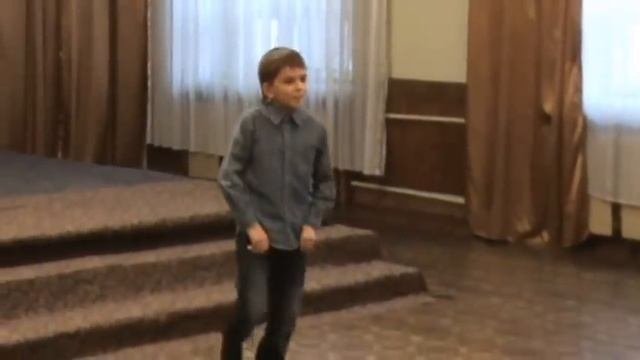 Хромушин. Сл.Ровнягина. Песенка клоуна Ириски из спек. 