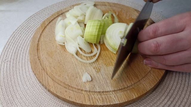 Курица с картофелем в рукаве. Простой в приготовлении ужин смотреть онлайн