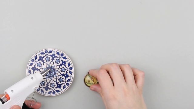 Как сделать кулон из стекла с географической картой своими руками смотреть онлайн