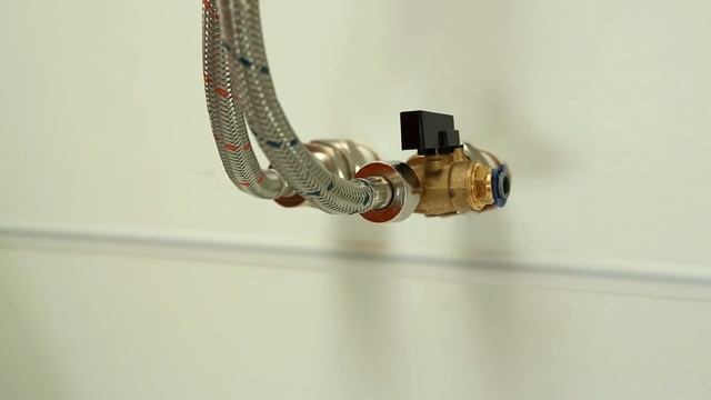 Установка фильтра Аквафор DWM-31 смотреть онлайн