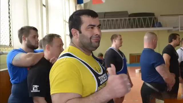 Поездка в Хабаровск на 1 Открытый чемпионат по Жиму лёжа смотреть онлайн
